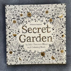 Secret Garden: An Inky Treasure Hunt and Coloring Book for Adults
